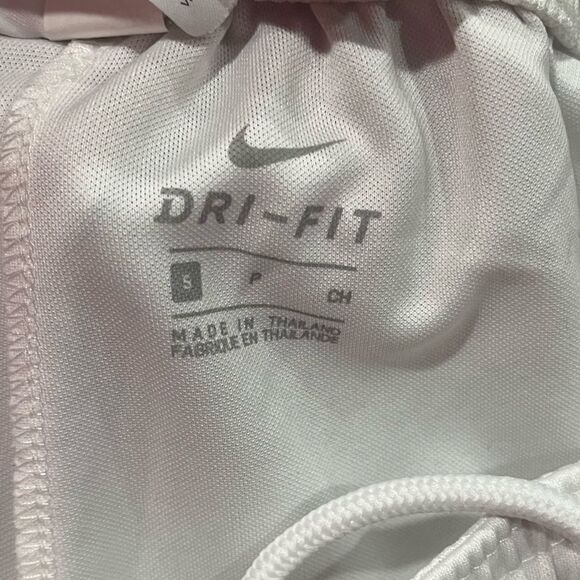 Nike Dri-FIT League Knit II Soccer Shorts Elastic Waist Pull-On White Size S - Picture 4 of 5
